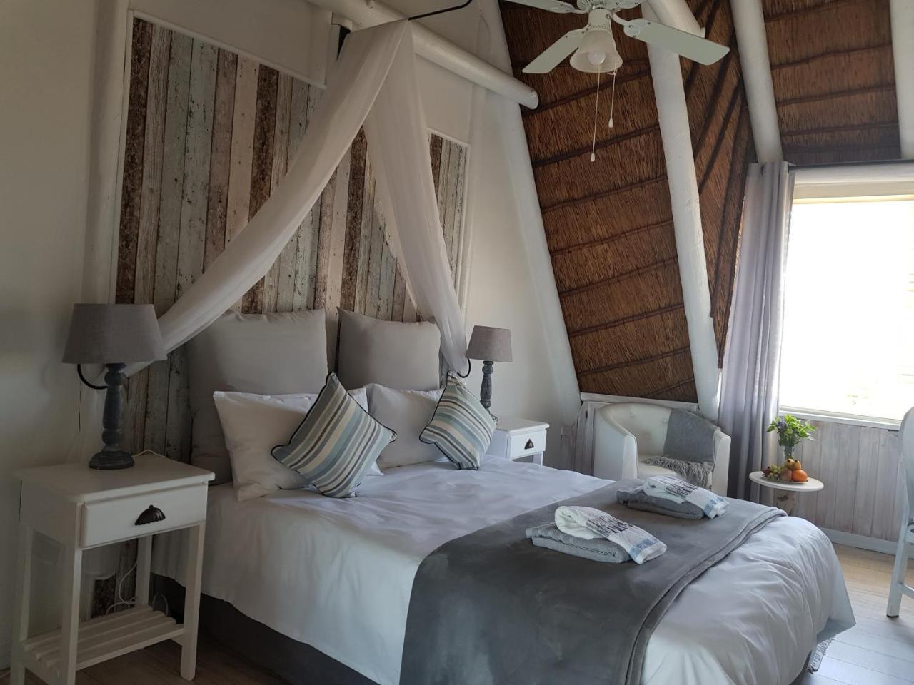Beach Style Cottage Лангебан Экстерьер фото